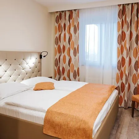 Hotel Der Stockinger 3*